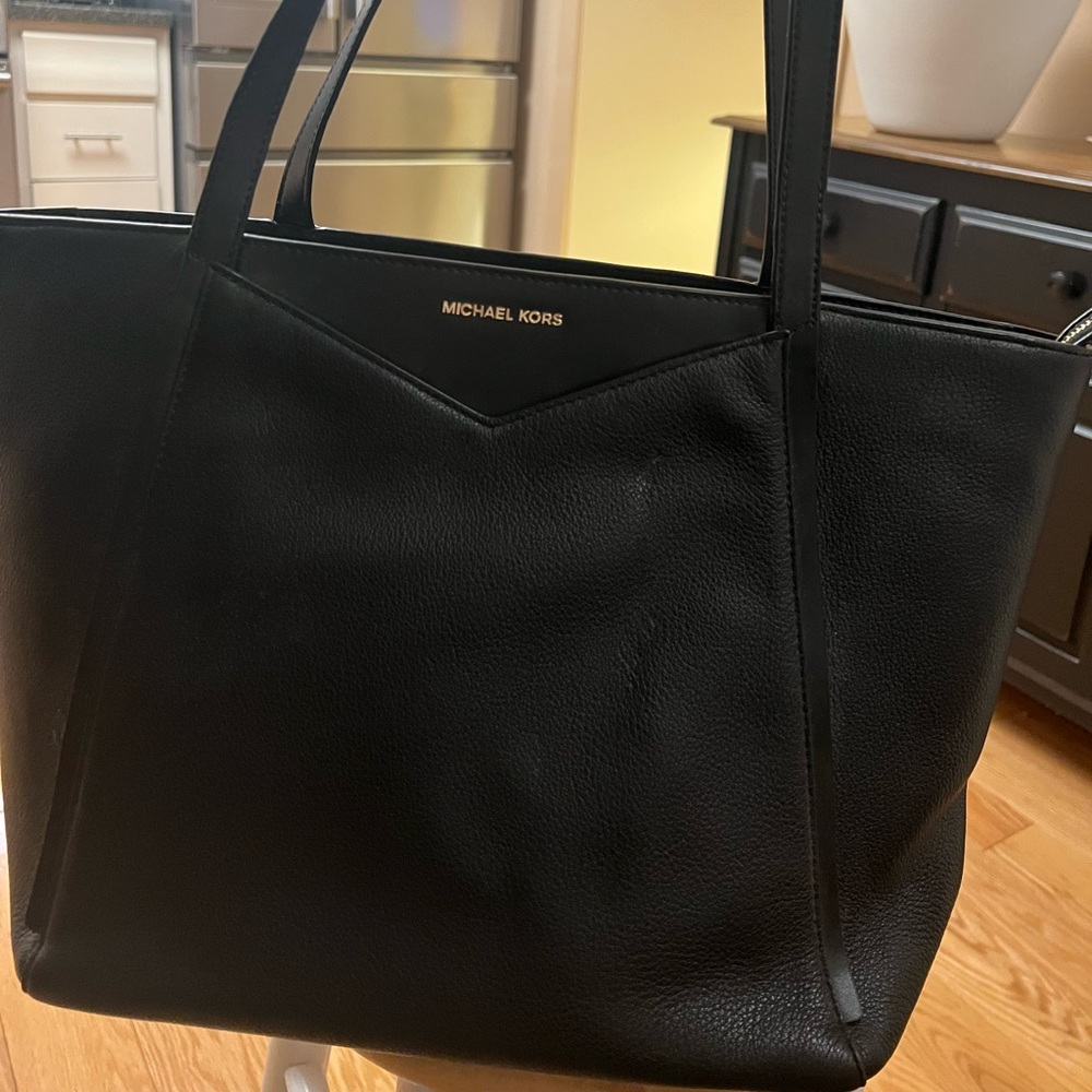 Michael Kors black purse